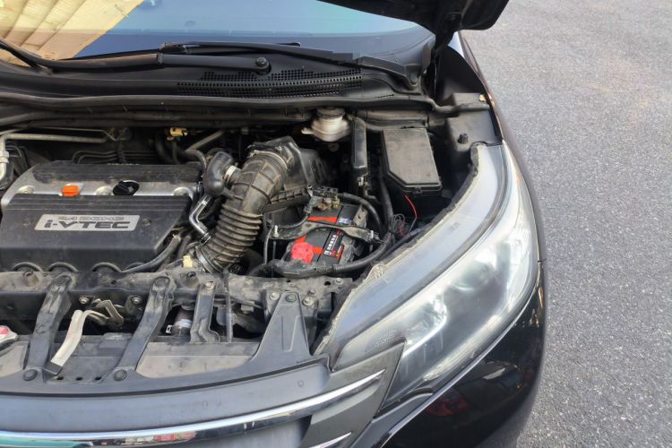 Used Honda CR-V 2012 2.4L four-wheel drive luxury version Engine Bay Left