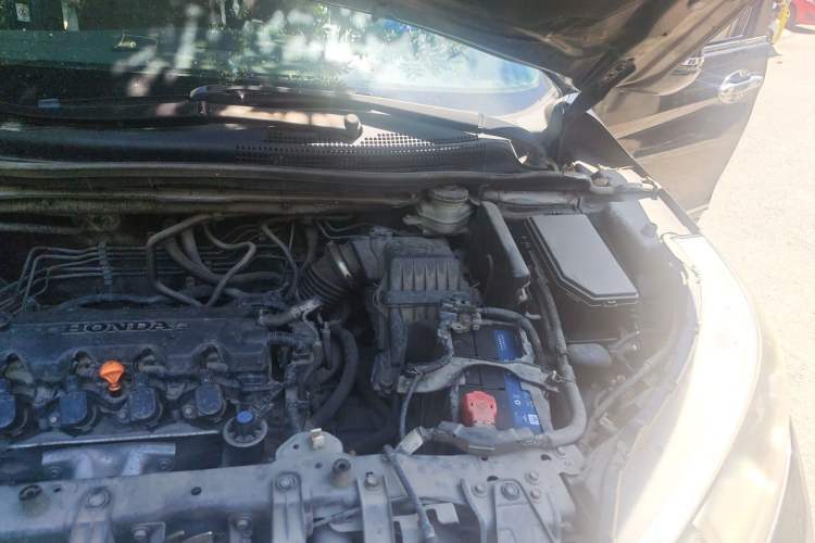 Used Honda CR-V 2012 2.0L two-wheel drive urban version Engine Bay Left