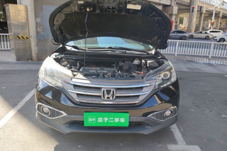 Used Honda CR-V 2012 2.4L four-wheel drive luxury version Engine Bay
