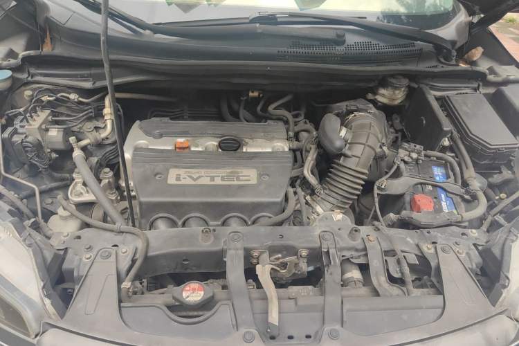 Used Honda CR-V 2012 2.4L four-wheel drive luxury version Engine Bay