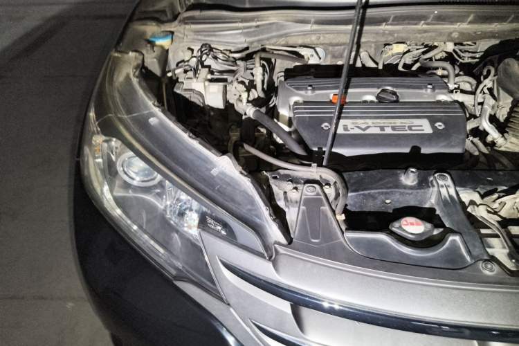 Used Honda CR-V 2012 2.4L four-wheel drive luxury version Engine Bay Right