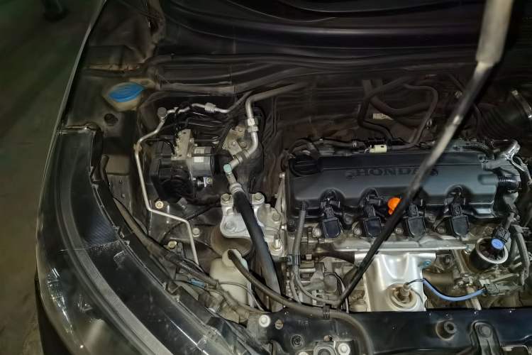 Used Honda CR-V 2012 2.0L Four-wheel Drive Classic Edition Engine Bay Right