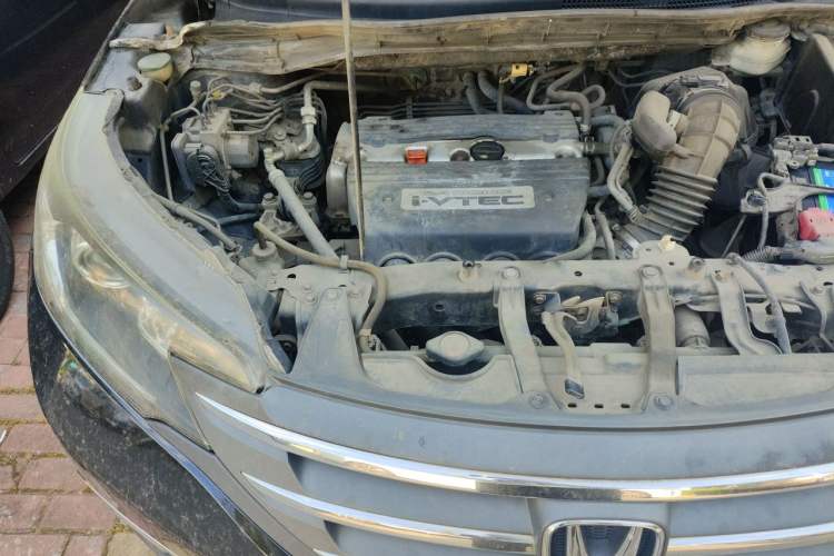 Used Honda CR-V 2012 2.4L four-wheel drive luxury version Engine Bay Right