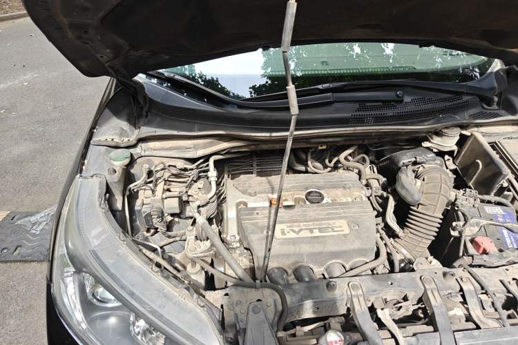 Used Honda CR-V 2012 2.4L four-wheel drive luxury version Engine Bay Right