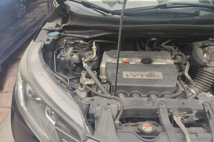 Used Honda CR-V 2012 2.4L four-wheel drive luxury version Engine Bay Right
