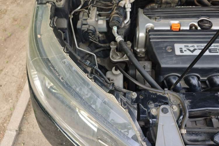 Used Honda CR-V 2012 2.4L four-wheel drive luxury version Engine Bay Right