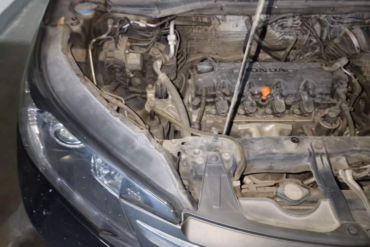 Used Honda CR-V 2012 2.0L Four-wheel Drive Classic Edition Engine Bay Right