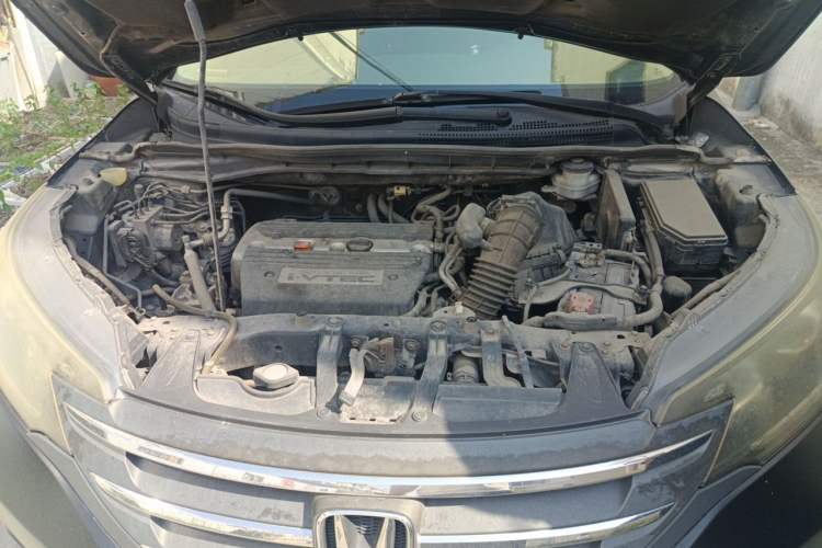 Used Honda CR-V 2012 2.4L four-wheel drive luxury version Engine Bay