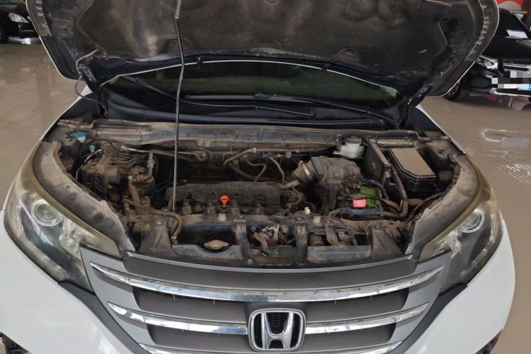 Used Honda CR-V 2012 2.0L two-wheel drive urban version Engine Bay