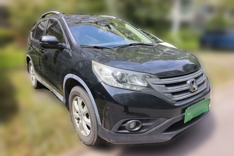 Used Honda CR-V 2012 2.0L two-wheel drive urban version Front Right 45 Deg