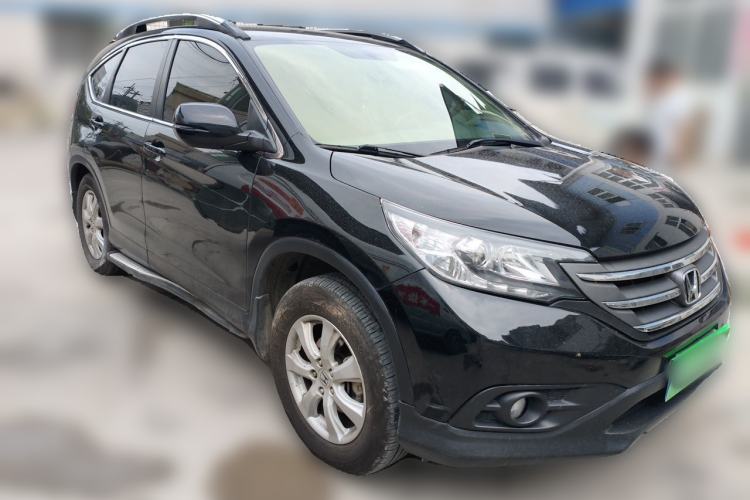 Used Honda CR-V 2012 2.0L two-wheel drive urban version Front Right 45 Deg
