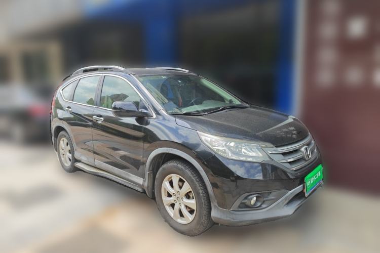 Used Honda CR-V 2012 2.0L two-wheel drive urban version Front Right 45 Deg