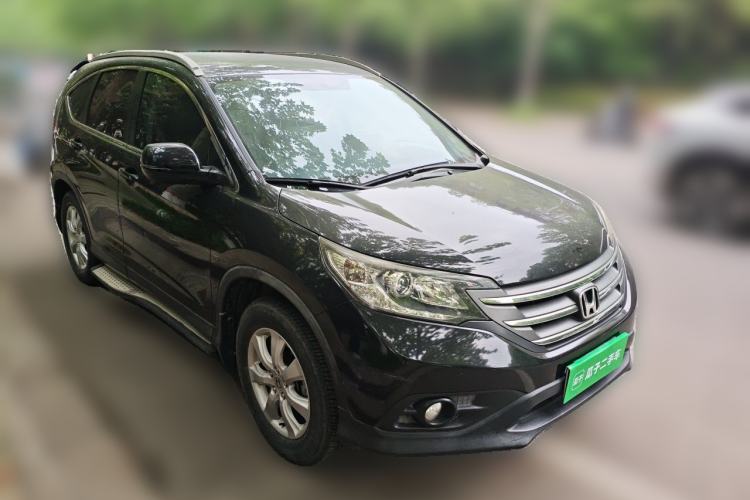 Used Honda CR-V 2012 2.0L two-wheel drive urban version Front Right 45 Deg