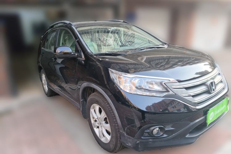 Used Honda CR-V 2012 2.0L two-wheel drive urban version Front Right 45 Deg