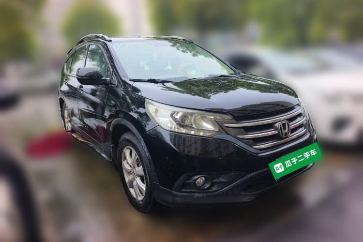 Used Honda CR-V 2012 2.0L two-wheel drive urban version Front Right 45 Deg