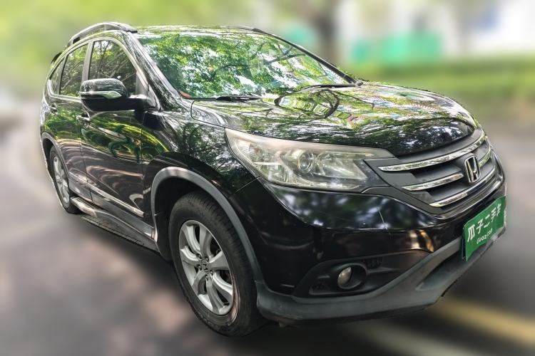 Used Honda CR-V 2012 2.0L two-wheel drive urban version Front Right 45 Deg