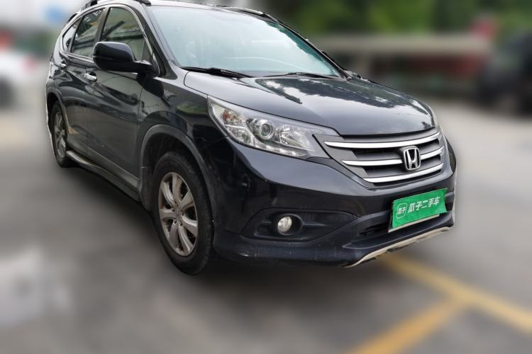 Used Honda CR-V 2012 2.0L two-wheel drive urban version Front Right 45 Deg
