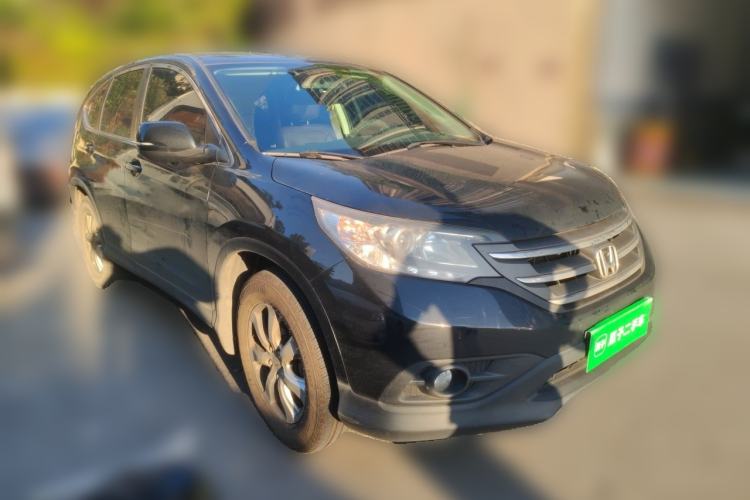 Used Honda CR-V 2012 2.0L two-wheel drive urban version Front Right 45 Deg