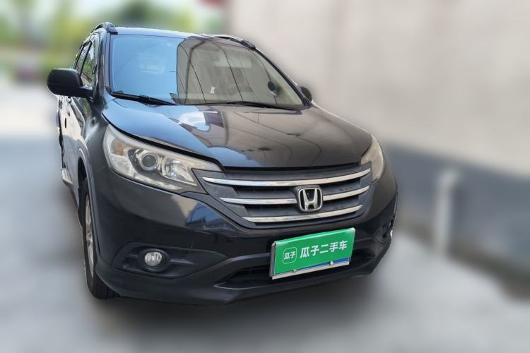 Used Honda CR-V 2012 2.0L two-wheel drive urban version Front Right 45 Deg
