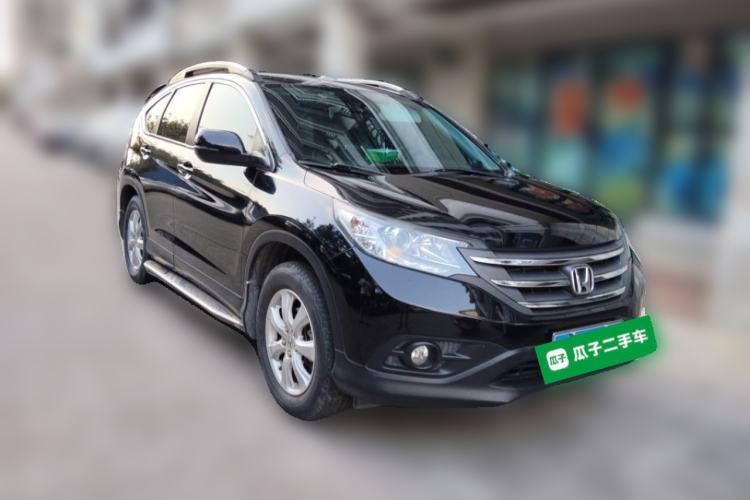 Used Honda CR-V 2012 2.0L two-wheel drive urban version Front Right 45 Deg