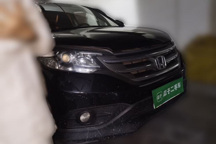 Used Honda CR-V 2012 2.0L Four-wheel Drive Classic Edition Front Right 45 Deg