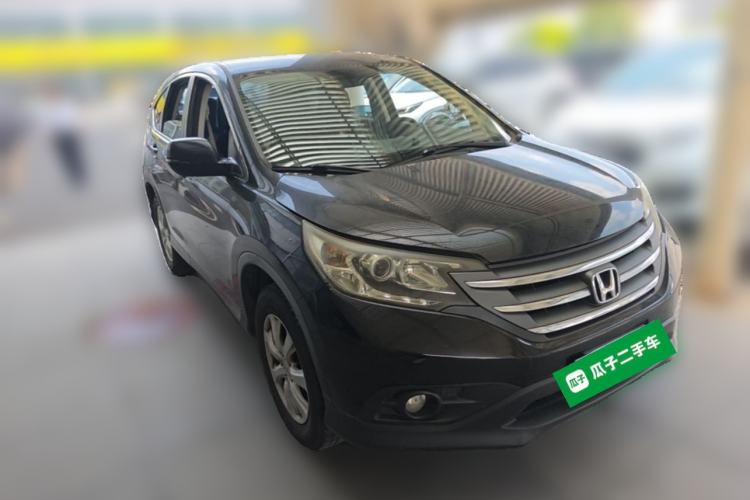 Used Honda CR-V 2012 2.0L two-wheel drive urban version Front Right 45 Deg
