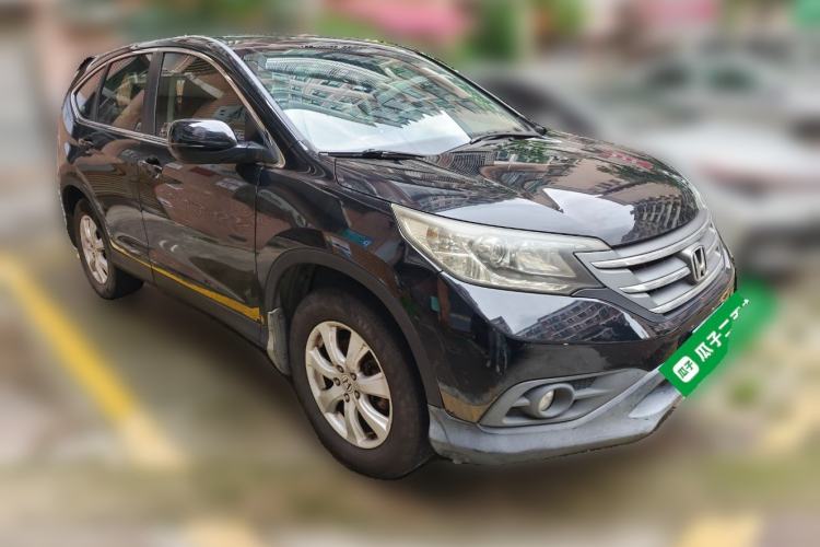 Used Honda CR-V 2012 2.0L two-wheel drive urban version Front Right 45 Deg