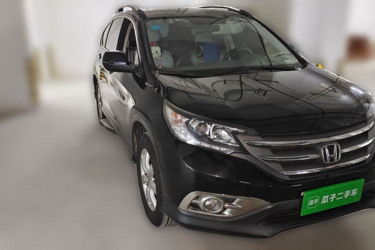 Used Honda CR-V 2012 2.0L two-wheel drive urban version Front Right 45 Deg