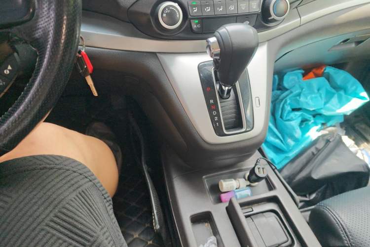 Used Honda CR-V 2012 2.0L two-wheel drive urban version Gear Lever