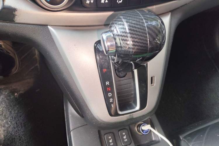 Used Honda CR-V 2012 2.4L four-wheel drive luxury version Gear Lever