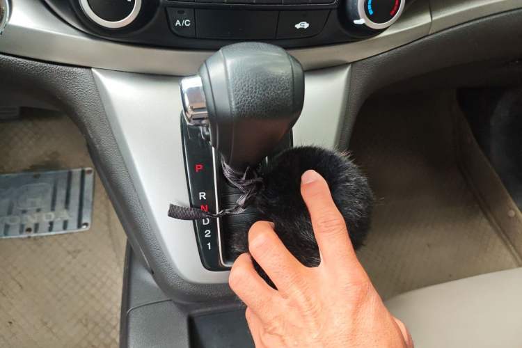 Used Honda CR-V 2012 2.0L two-wheel drive urban version Gear Lever
