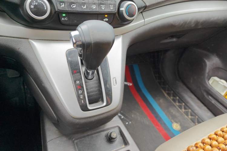 Used Honda CR-V 2012 2.0L two-wheel drive urban version Gear Lever