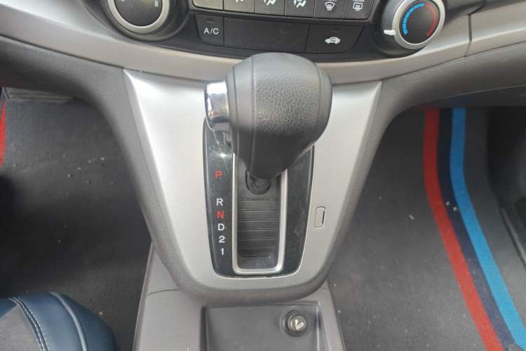 Used Honda CR-V 2012 2.0L two-wheel drive urban version Gear Lever