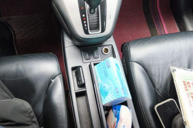 Used Honda CR-V 2012 2.4L four-wheel drive luxury version Gear Lever