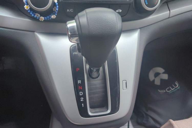 Used Honda CR-V 2012 2.0L two-wheel drive urban version Gear Lever