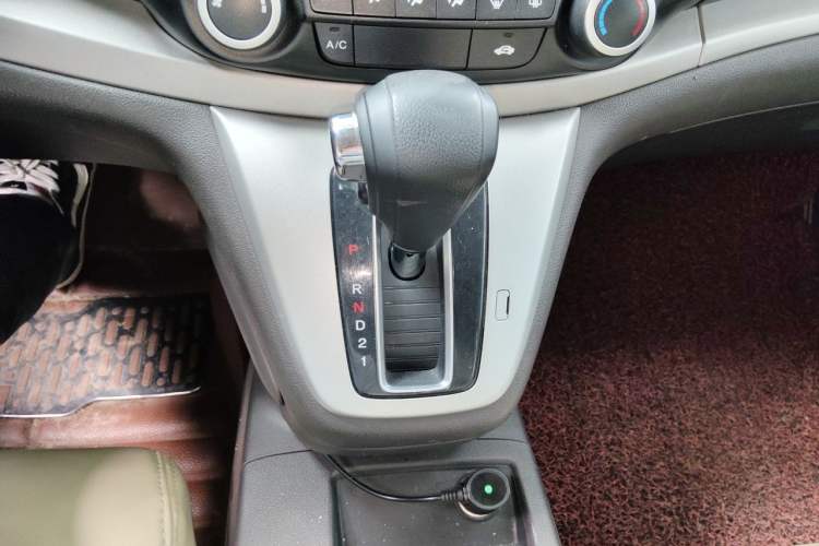 Used Honda CR-V 2012 2.0L two-wheel drive urban version Gear Lever