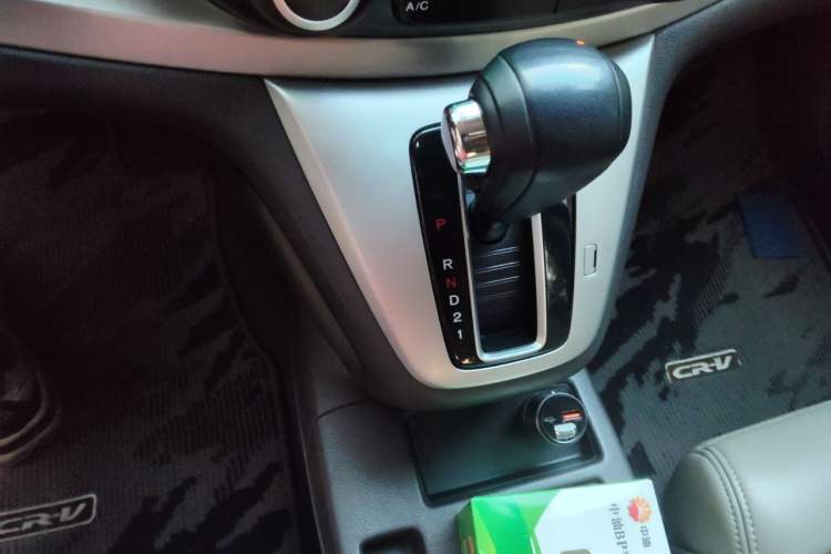 Used Honda CR-V 2012 2.0L two-wheel drive urban version Gear Lever