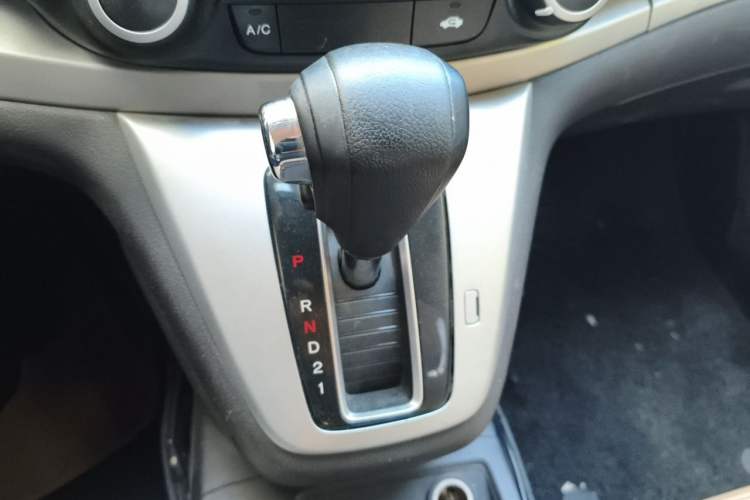 Used Honda CR-V 2012 2.0L two-wheel drive urban version Gear Lever
