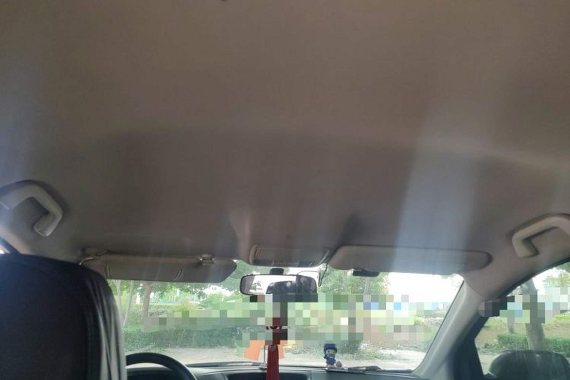 Used Honda CR-V 2012 2.0L two-wheel drive urban version Headliner