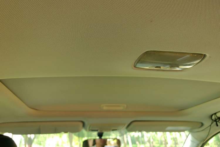 Used Honda CR-V 2012 2.4L four-wheel drive luxury version Headliner