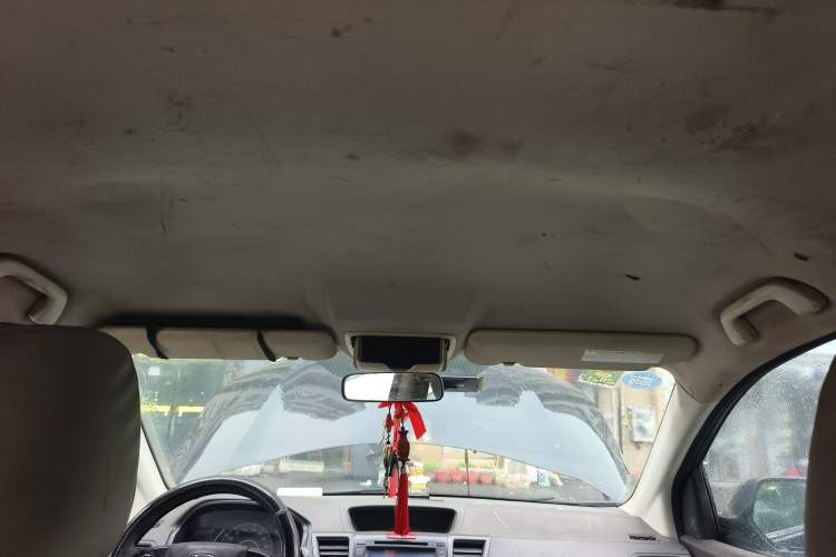 Used Honda CR-V 2012 2.0L two-wheel drive urban version Headliner