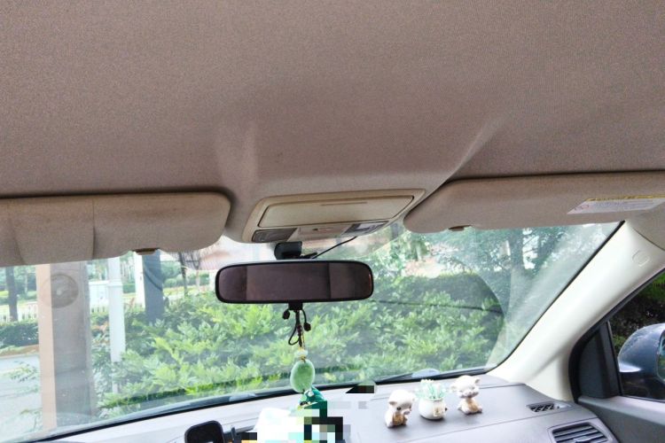 Used Honda CR-V 2012 2.0L two-wheel drive urban version Headliner