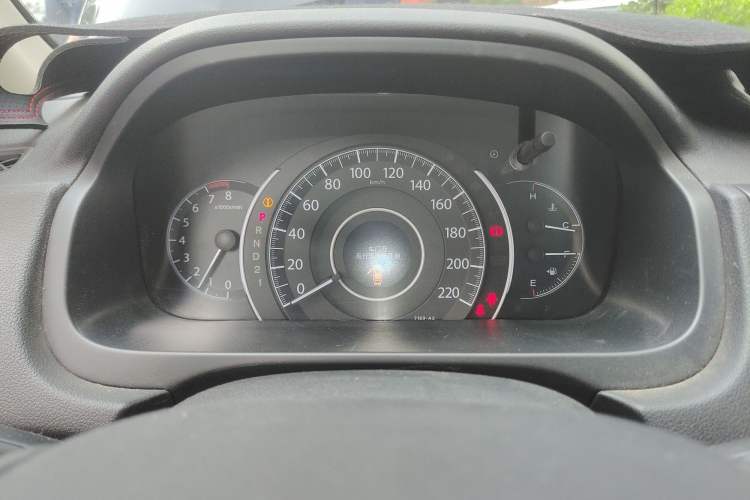 Used Honda CR-V 2012 2.4L four-wheel drive luxury version Instrument Cluster