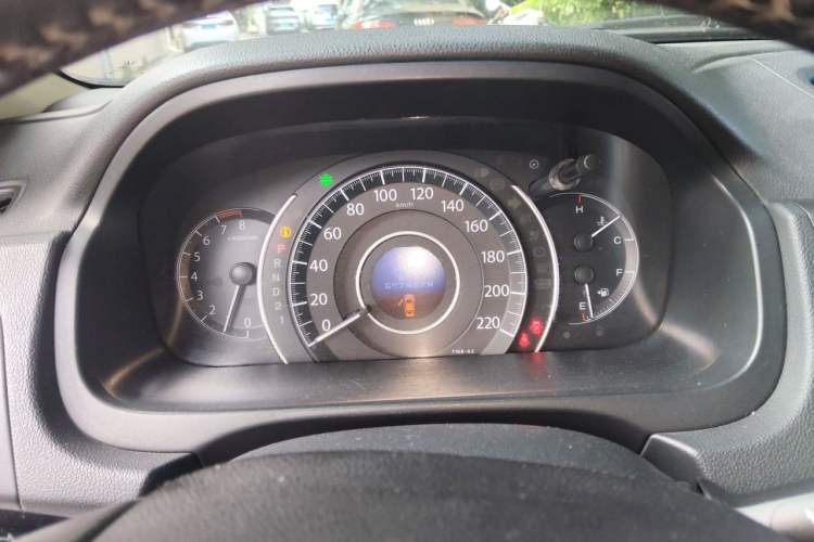 Used Honda CR-V 2012 2.4L four-wheel drive luxury version Instrument Cluster