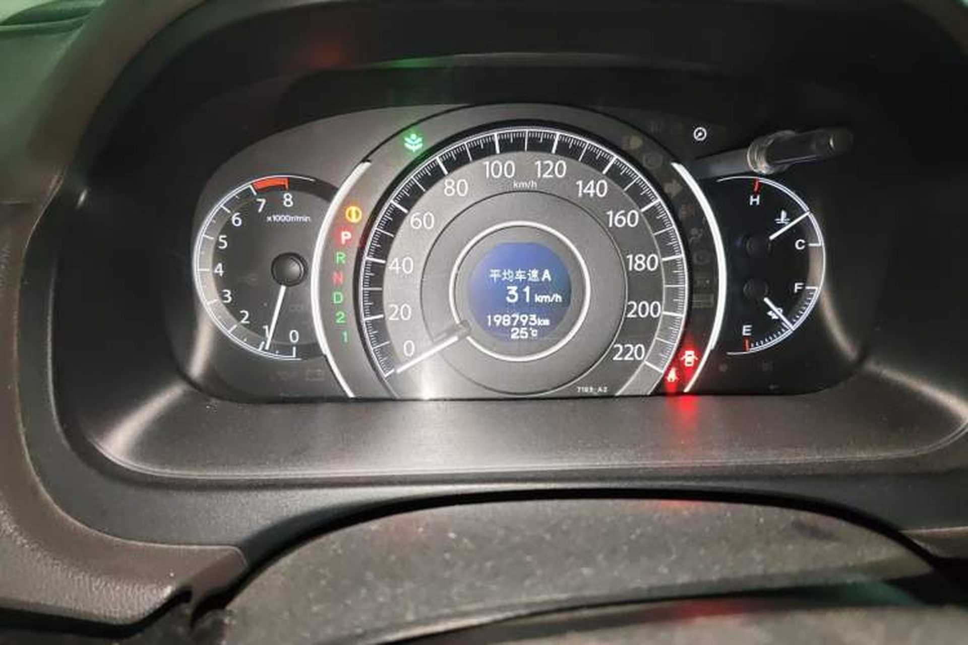 Used Honda CR-V 2012 2.4L four-wheel drive luxury version Instrument Cluster