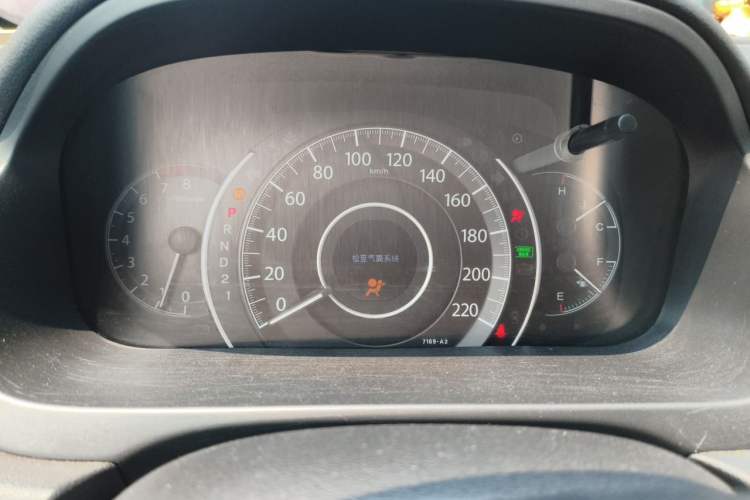 Used Honda CR-V 2012 2.4L four-wheel drive luxury version Instrument Cluster