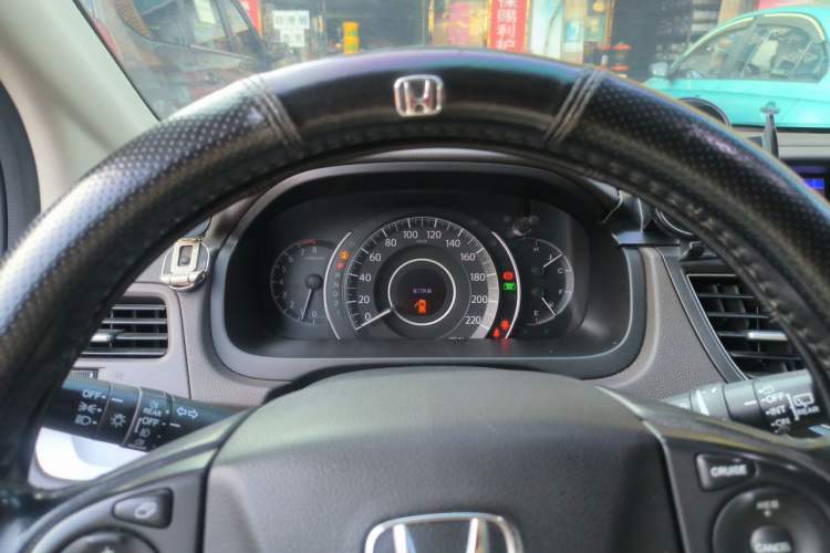 Used Honda CR-V 2012 2.4L four-wheel drive luxury version Instrument Cluster