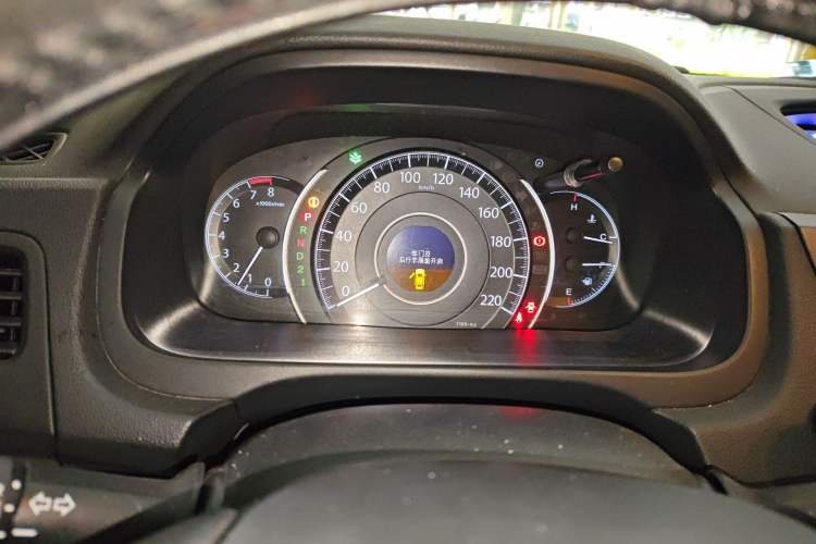 Used Honda CR-V 2012 2.4L four-wheel drive luxury version Instrument Cluster