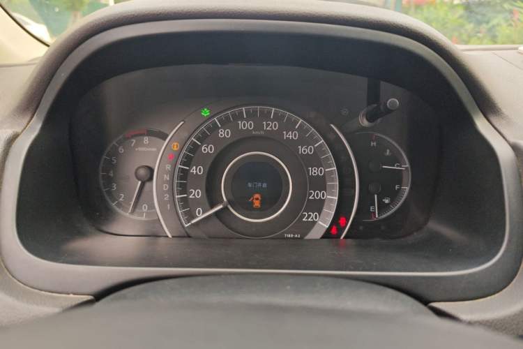 Used Honda CR-V 2012 2.0L two-wheel drive urban version Instrument Cluster