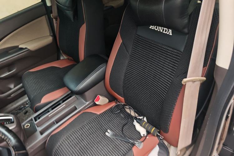 Used Honda CR-V 2012 2.0L two-wheel drive urban version Left Front Seat